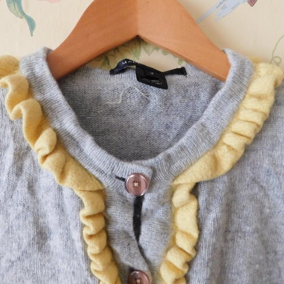 🐻 Vintage Yellow Gray Ruffle Cardigan 🌳🍃 - Picture 7 of 9